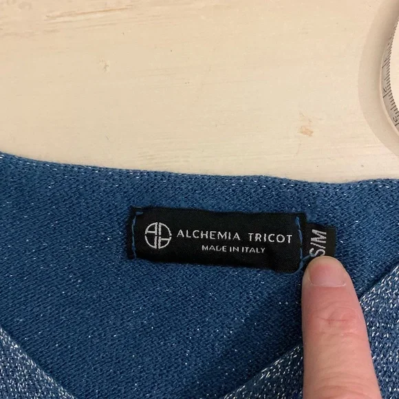 Alchemia Tricot Shimmery V-Neck Short Sleeve Sweater - Picture 4 of 7